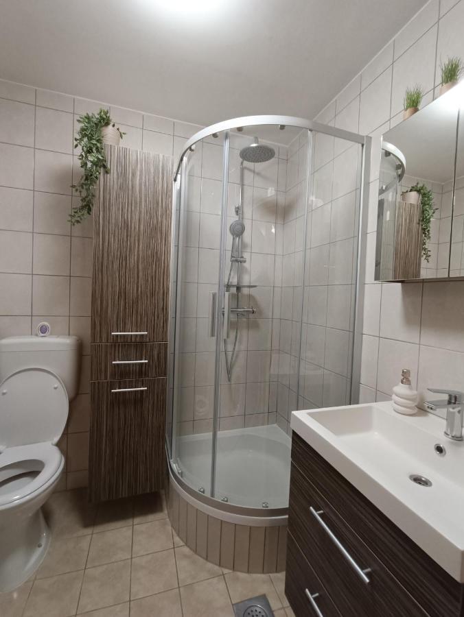 Apartamento Arena Osijek Exterior foto